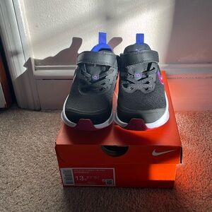 Girls Nike Star Runner Sneakers